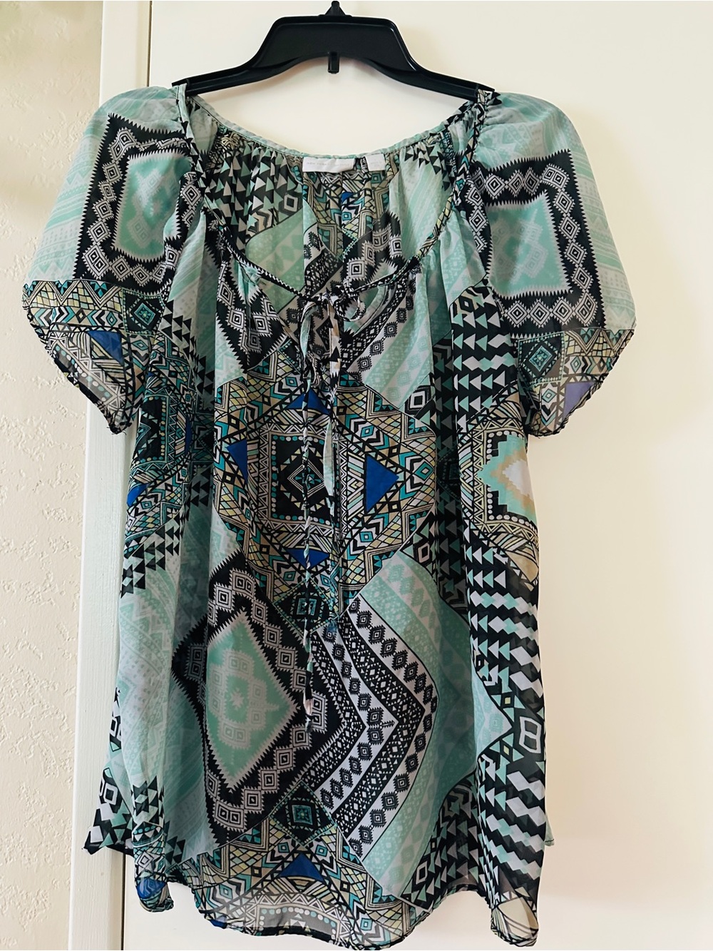 New York & Co. Peasant Blouse-Size Large -Sheer Mint Geometric patterns